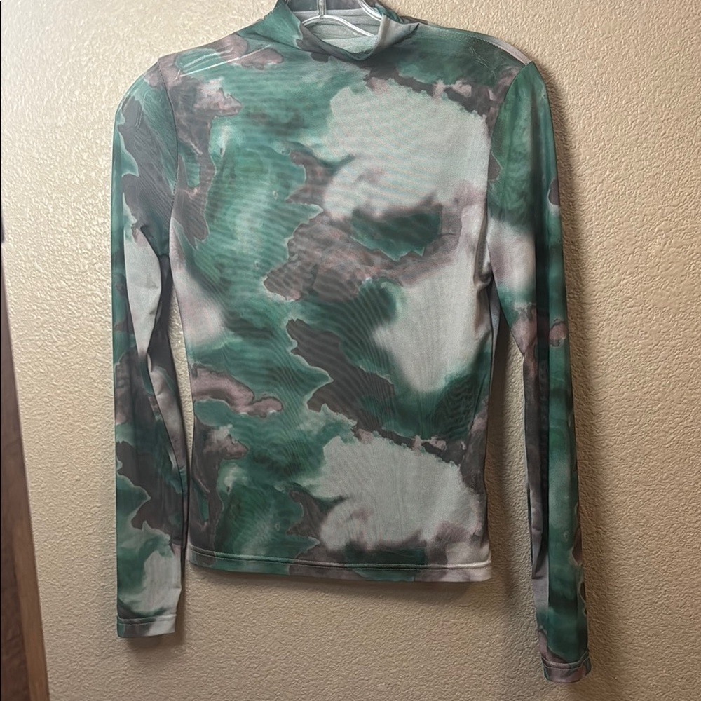 Green and Gray Camouflage Long Sleeve Top